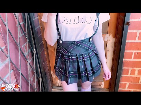 ❤️ Studentessa succhia il suo cazzo profondamente e scopa invece delle lezioni ❤ Video di sessoal it.vanalize.ru ❤️